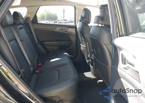 2023 Kia Sportage Hybrid Ex from USA, damaged, VIN KNDPVCAG7P7014928